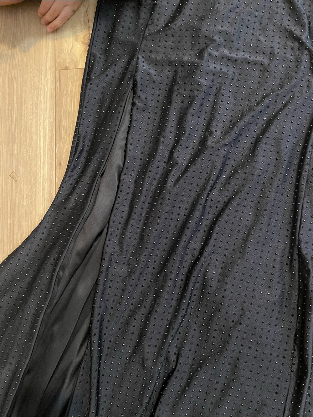Elegant Black Halter Prom Gown with Side Thigh Slit - Picture 8 of 14